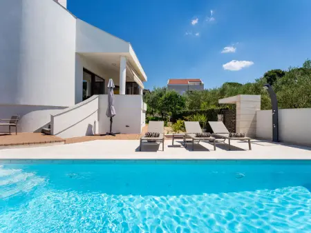 Seaview Villa Tia avec piscine privée à Zadar : photo 7
