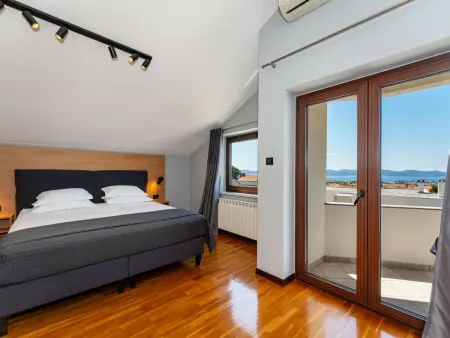 Seaview Villa Tia avec piscine privée à Zadar : photo 36