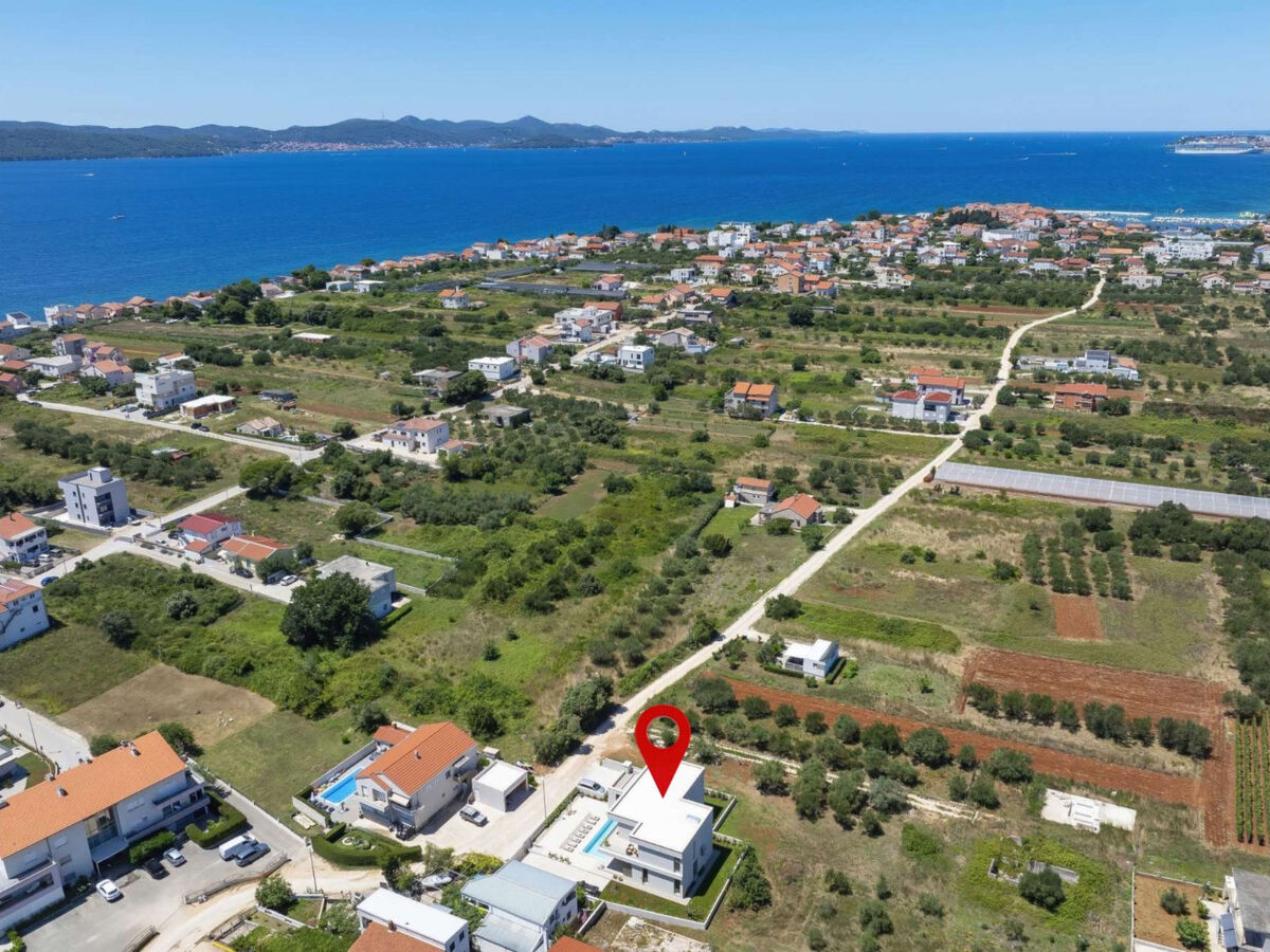 Villa La Casa - Piscine chauffée et spa à Bibinje - Photo 12
