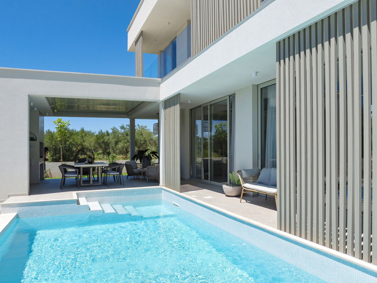 Villa La Casa - Piscine chauffée et spa à Bibinje - Photo 25