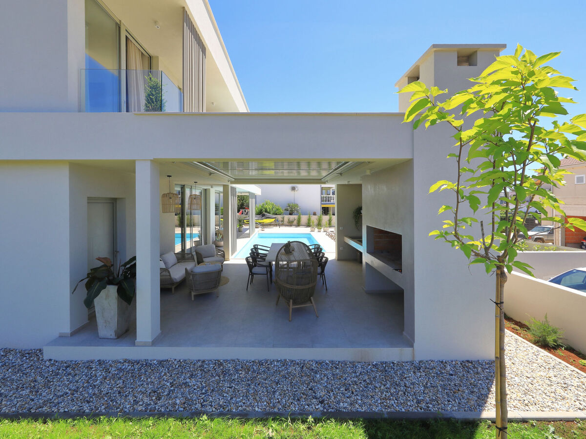 Villa La Casa - Piscine chauffée et spa à Bibinje - Photo 40