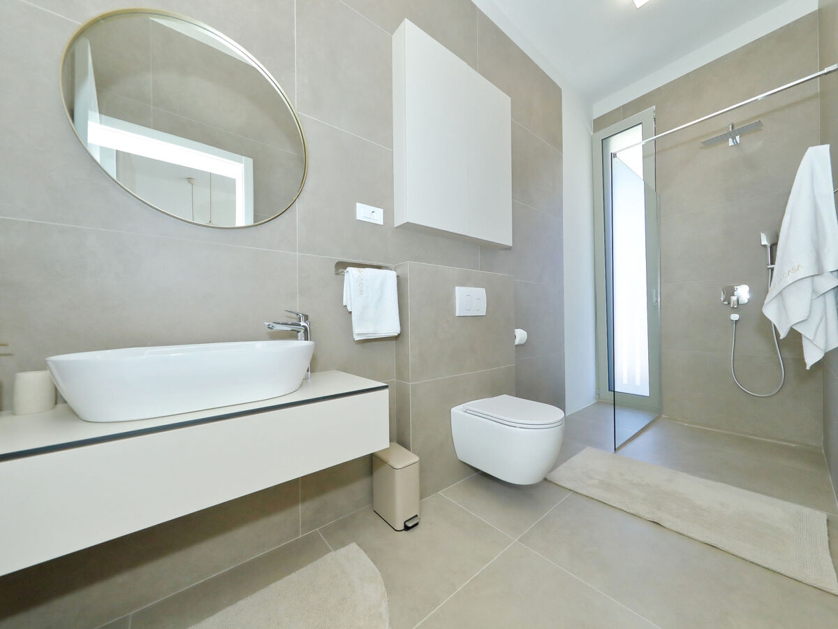 Villa La Casa - Piscine chauffée et spa à Bibinje - Photo 78