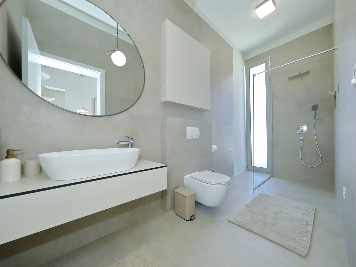 Villa La Casa - Piscine chauffée et spa à Bibinje - Photo 84