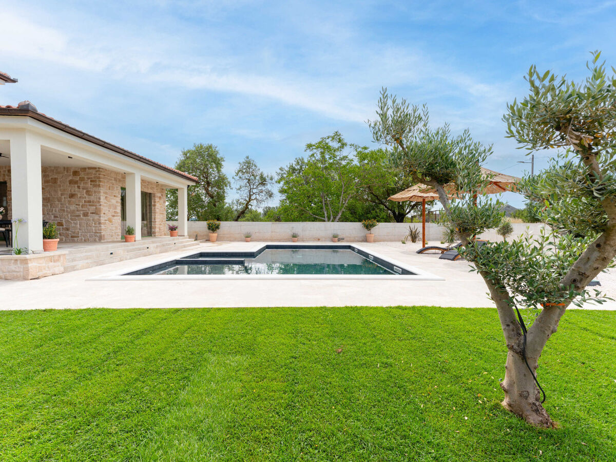 Villa Lorna avec piscine privée à Biograd na Moru - Photo 3