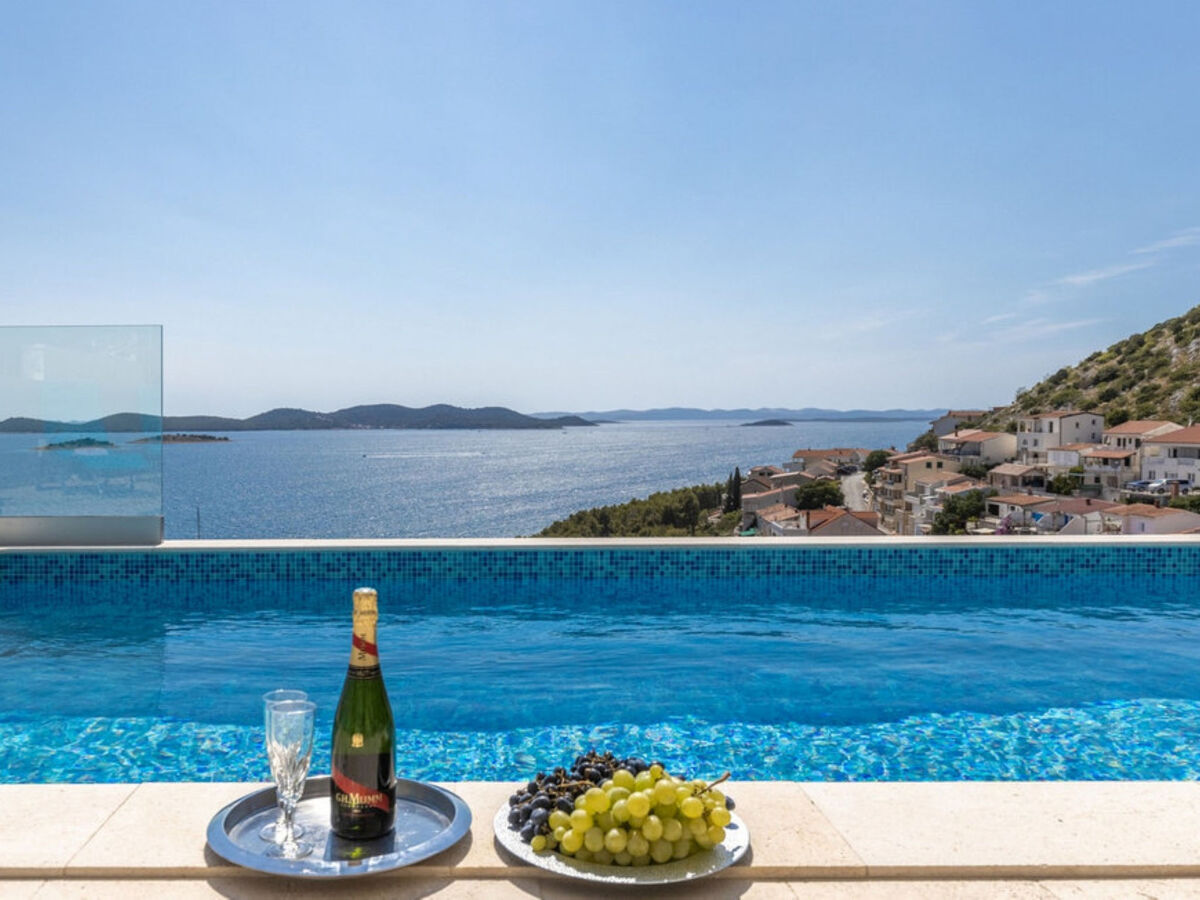 Villa Fleur avec piscine privée face à la plage - Photo 14