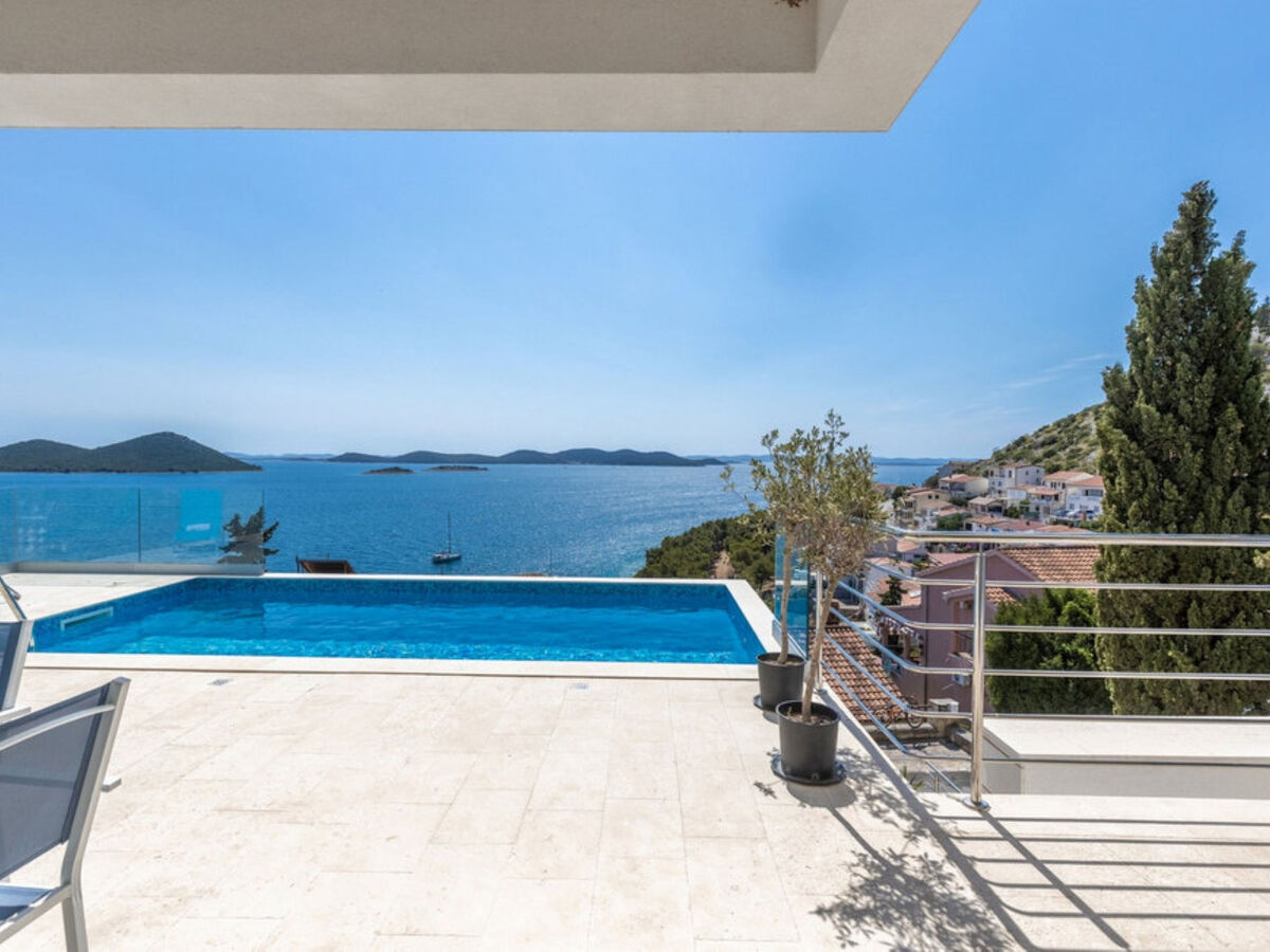 Villa Fleur avec piscine privée face à la plage - Photo 15