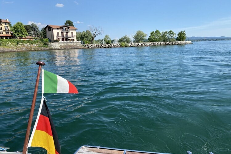 Maison lac Majeur avec vue sur les îles Borromées - Photo 4