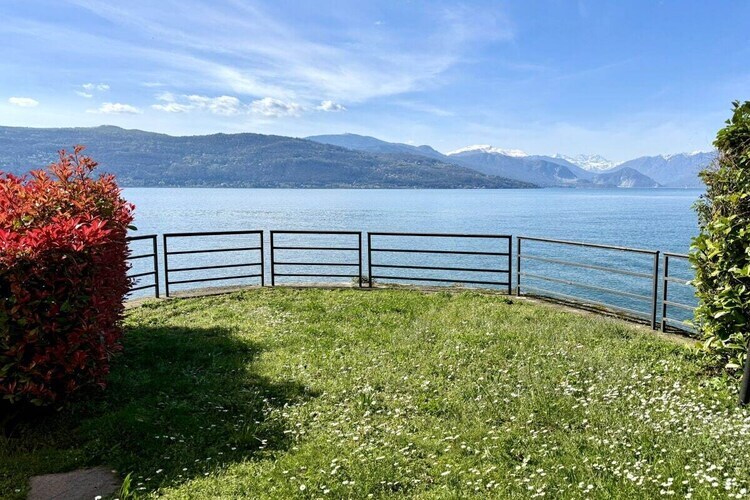 Maison lac Majeur avec vue sur les îles Borromées - Photo 7