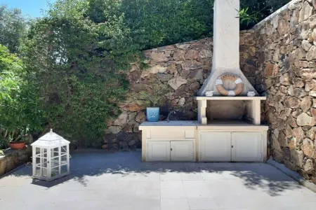 Villa Bougainvillea à Castiadas, 4 chambres piscine : photo 10