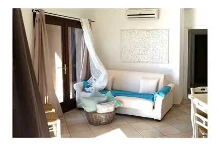 Villa en pierre vue mer à Chia, 2 chambres : photo 10