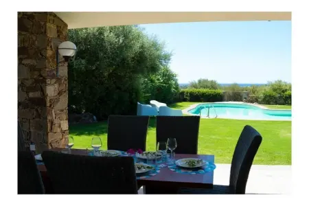 Villa avec piscine en cœur et vue sur la lagune, Chia : photo 11