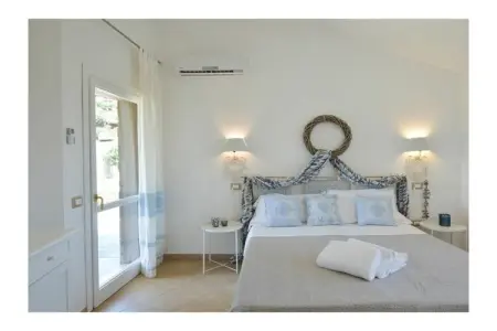 Villa avec piscine en cœur et vue sur la lagune, Chia : photo 29