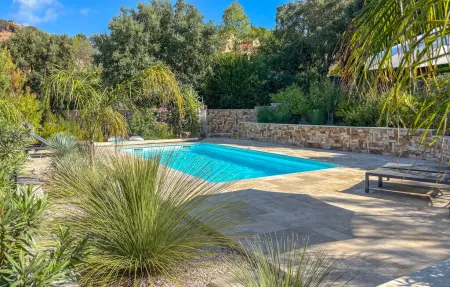 Location Maison 8 personnes à Saint Raphaël - Photo 1