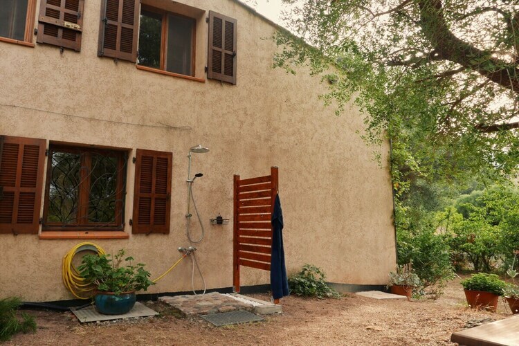 Villa Mûrier à Aregno, maison 6 pers. jardin méditerranéen - Photo 7