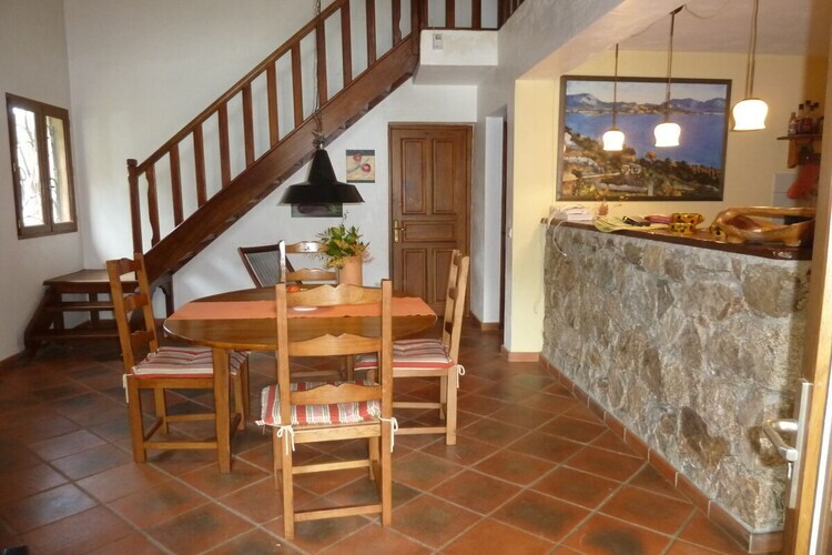 Villa Mûrier à Aregno, maison 6 pers. jardin méditerranéen - Photo 12