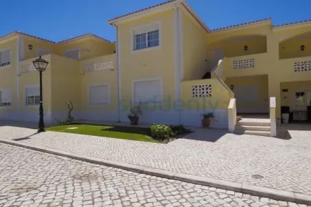 Appartement T3 avec piscine chauffée à Óbidos : photo 1