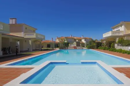 Appartement T3 avec piscine chauffée à Óbidos : photo 7