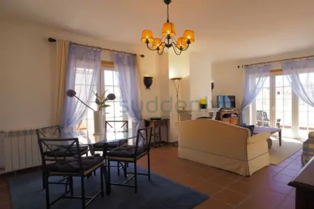 Appartement T3 avec piscine chauffée à Óbidos : photo 9