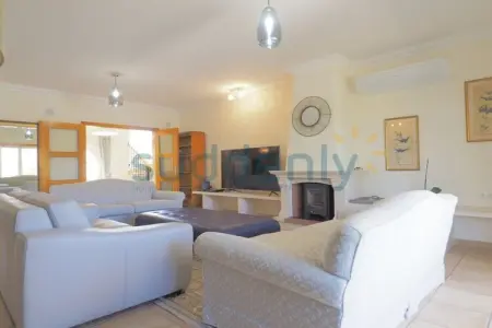 Villa Infinity – 10 chambres, piscine d'eau salée à Óbidos : photo 15