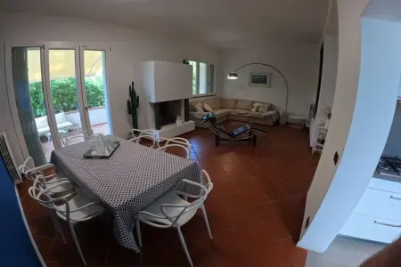 Villa Casa Marchese, 150 m de la plage à Tirrenia : photo 10