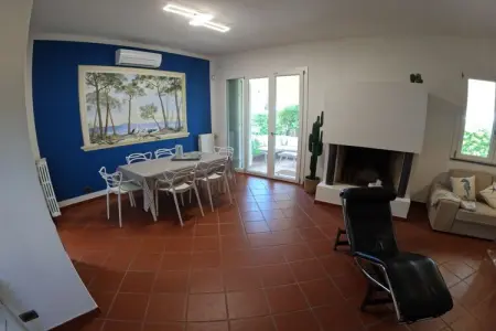 Villa Casa Marchese, 150 m de la plage à Tirrenia : photo 11