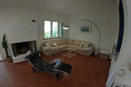 Villa Casa Marchese, 150 m de la plage à Tirrenia : photo 12