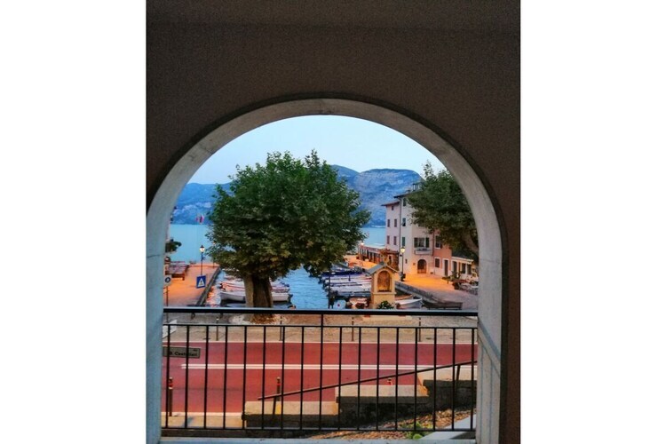 Casa Adua : appartement avec vue sur le port de Brenzone - Photo 7