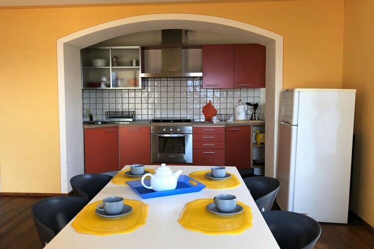 Maison rénovée avec terrasse à Cannero Riviera - Photo 8
