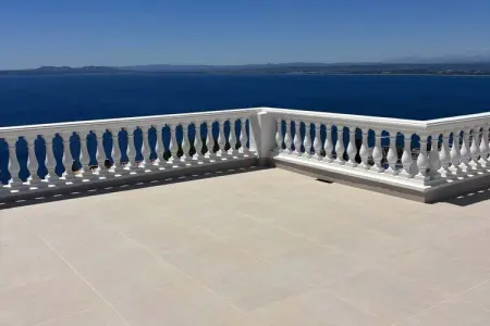 Maison avec piscine et vue baie de Roses, 3 chambres : photo 14