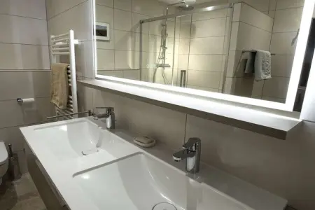 Maison 3 chambres Bonnieux, vue Luberon et piscine : photo 11