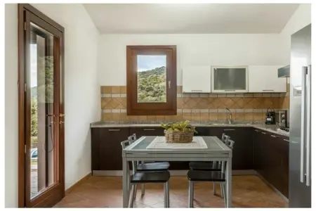 Villa 6 chambres avec piscine à Castiadas pour 14 personnes : photo 12