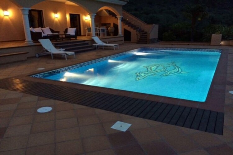 Maison Palau-Saverdera, piscine d'eau salée et vue mer - Photo 2