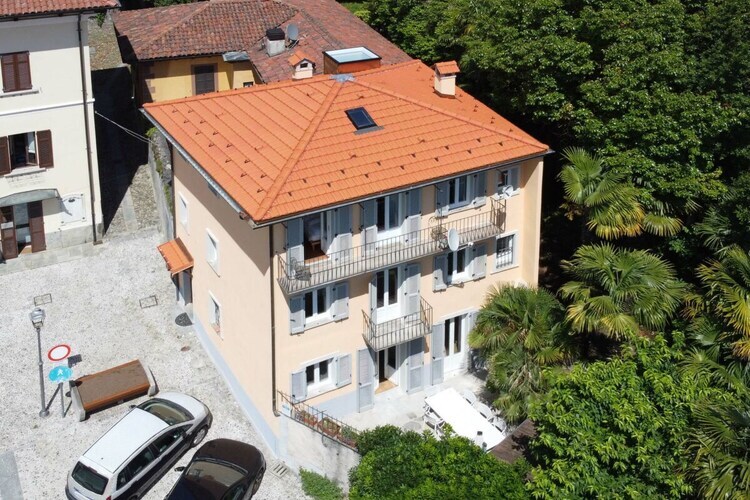 Maison 9 personnes sur la place de l'église à Cannero Riviera - Photo 2