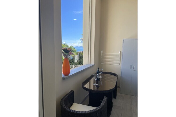 Appartement rénové avec balcon vue lac à Cannero Riviera - Photo 5