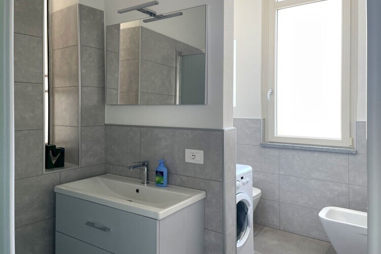 Appartement rénové avec balcon vue lac à Cannero Riviera - Photo 13