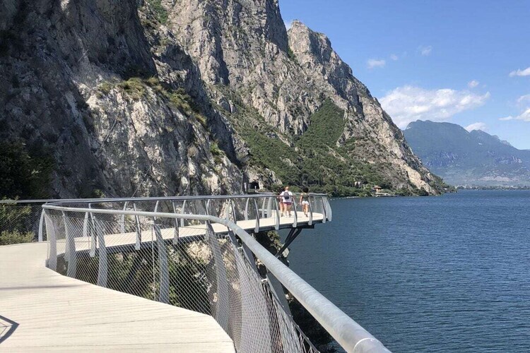 Appartement vue lac Limone sul Garda, balcon sur Porto-Vecchio - Photo 37