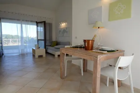 Gîte panoramique Chia avec vue sur la tour et lagon : photo 2