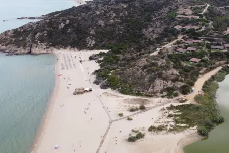 Gîte panoramique Chia avec vue sur la tour et lagon : photo 22