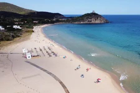 Gîte panoramique Chia avec vue sur la tour et lagon : photo 27