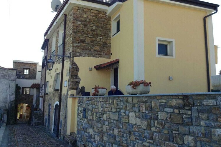 Maison meublée 4 personnes à 2,5 km de la mer - Photo 9