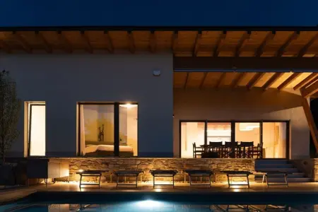 545620, Maison de vacances à Colico avec piscine - Photo 4
