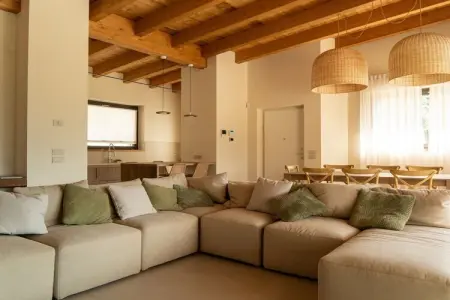 545620, Maison de vacances à Colico avec piscine - Photo 7