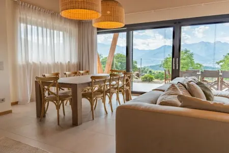 545620, Maison de vacances à Colico avec piscine - Photo 8