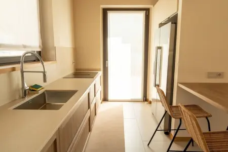 545620, Maison de vacances à Colico avec piscine - Photo 10