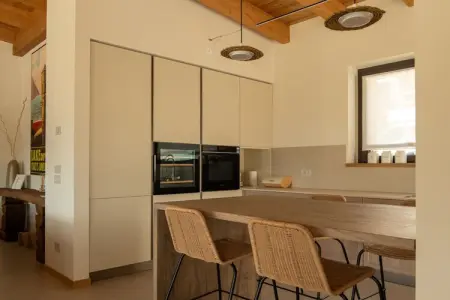 545620, Maison de vacances à Colico avec piscine - Photo 11
