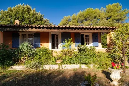 Maison climatisée avec piscine et spa à Grasse : photo 10