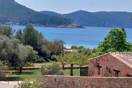 Maison 5 personnes à Piana, 100 m de la plage d'Arone : photo 1