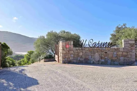 Maison 5 personnes à Piana, 100 m de la plage d'Arone : photo 3