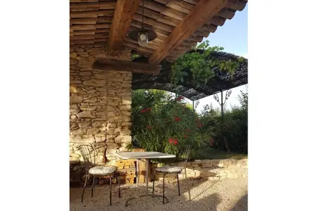Le Mazet des Moineaux, maison provençale à Saint-Saturnin-les-Apt : photo 8