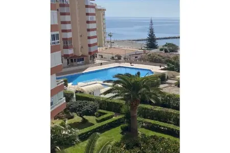 Appartement rénové face à la mer à Torrox Costa : photo 3